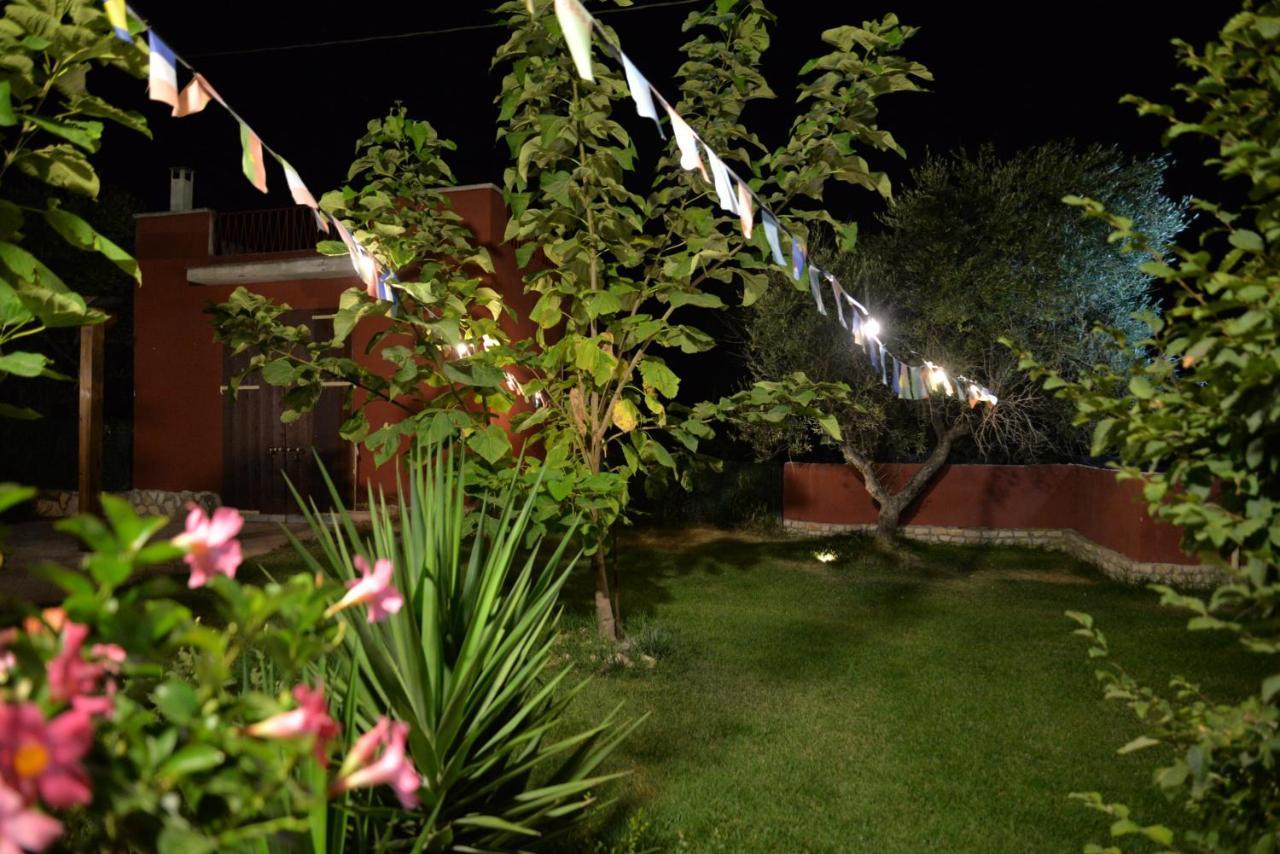 B&B Lara Santola Corato Exterior photo