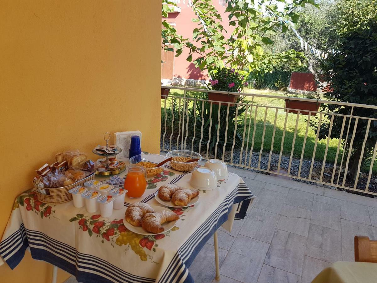 B&B Lara Santola Corato Exterior photo